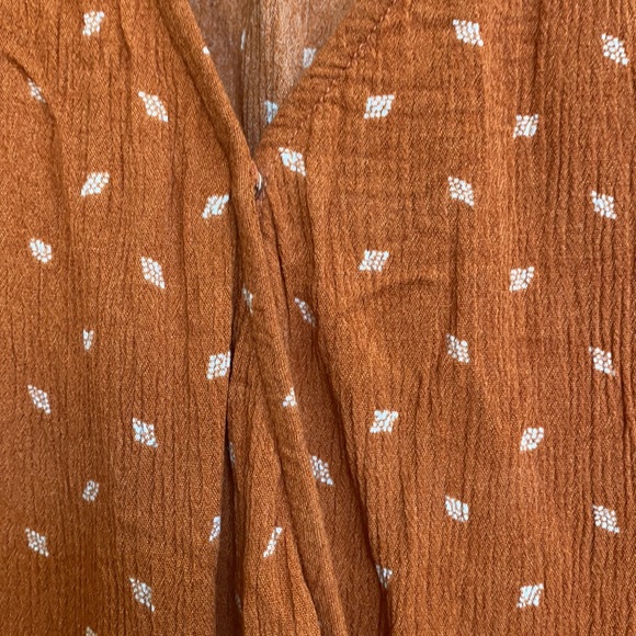 Universal Thread Faux Wrap Blouse - Picture 4 of 6